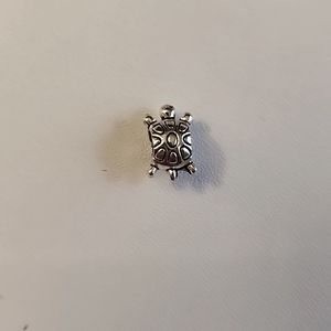 Petite TURTLE  Charm for Pandora style  Bracelets Tibeten alloys